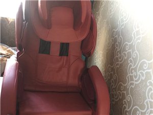 太空舱按摩椅 买来基本没用 要搬家了谁用谁拿走 买价2979元 1500就拿走